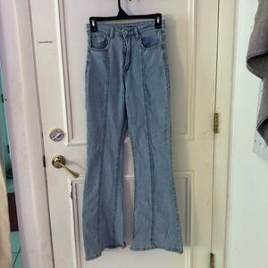 Women’s jeans flare